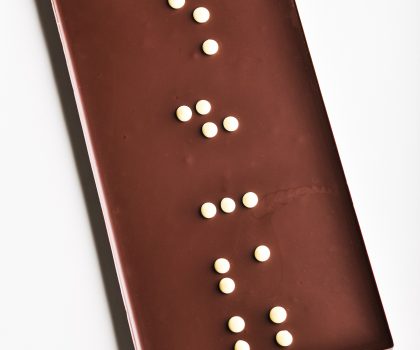 FIAT LUX, multiplo in cioccolato e braille (50 copie per i miei 50 anni)