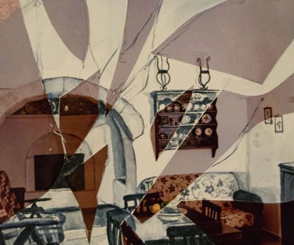 Frantumazione (soggiorno in blu scuro)