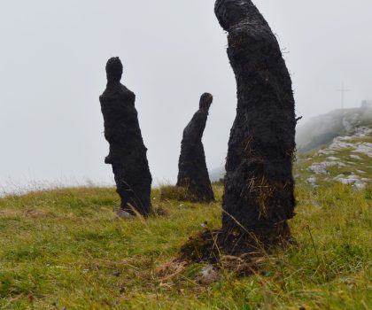 Where Earth Stand Still