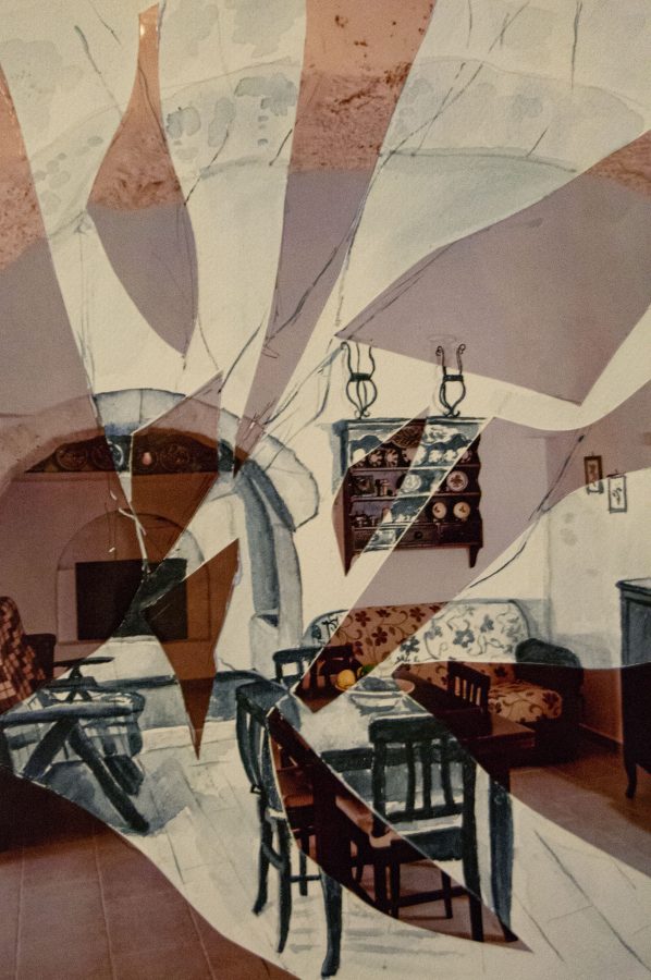 Frantumazione (soggiorno in blu scuro)